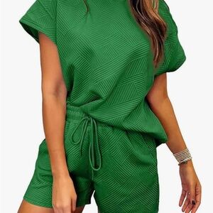 Green Textured Top and Shorts Set